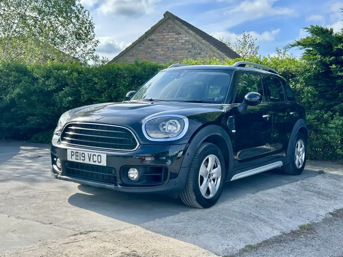 Used Mini Cooper Countryman Classic 2019 Black SUV