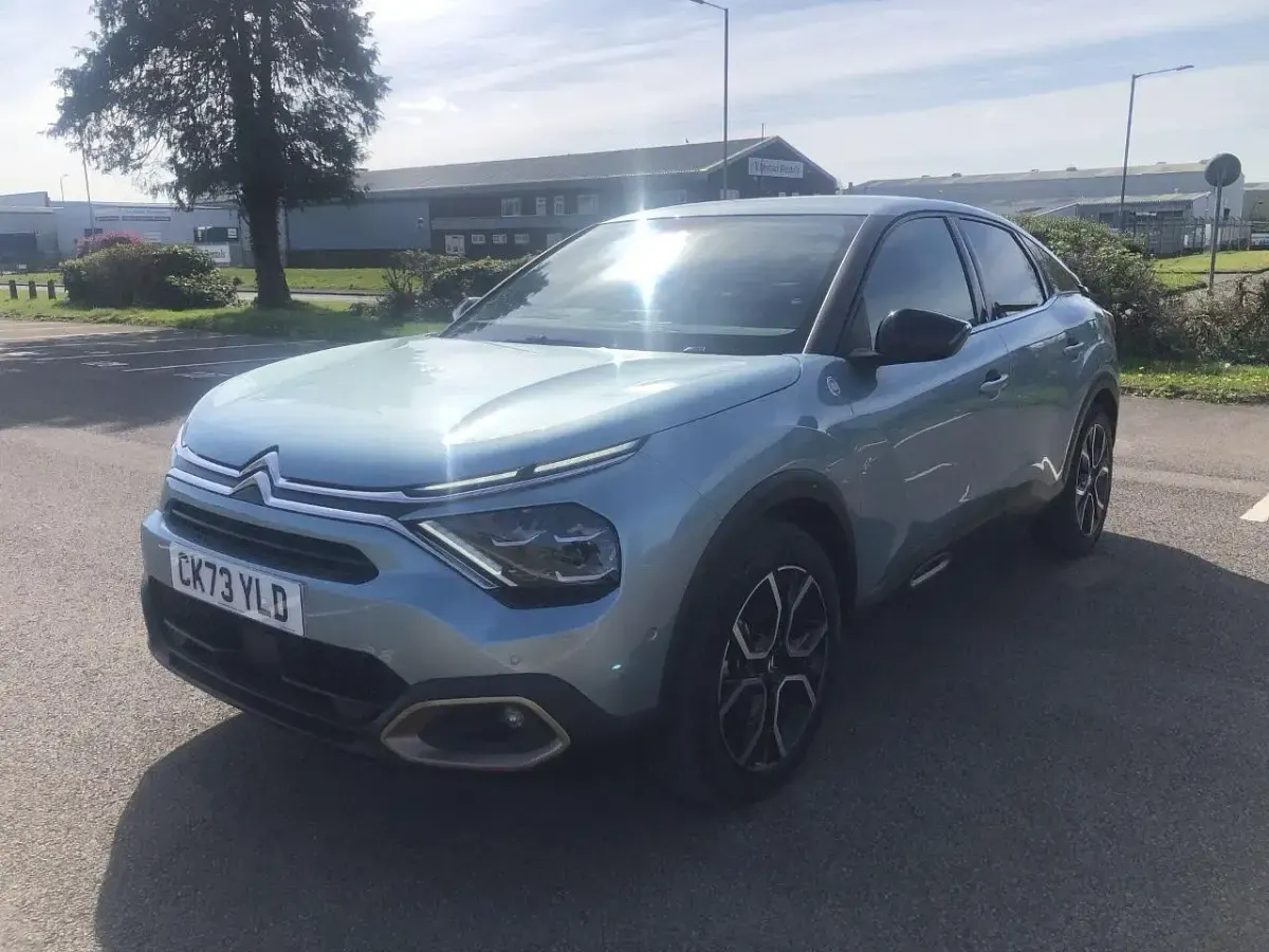 Used Citroën e-C4 100 kW (136 HP) 2023 Blue Hatchback