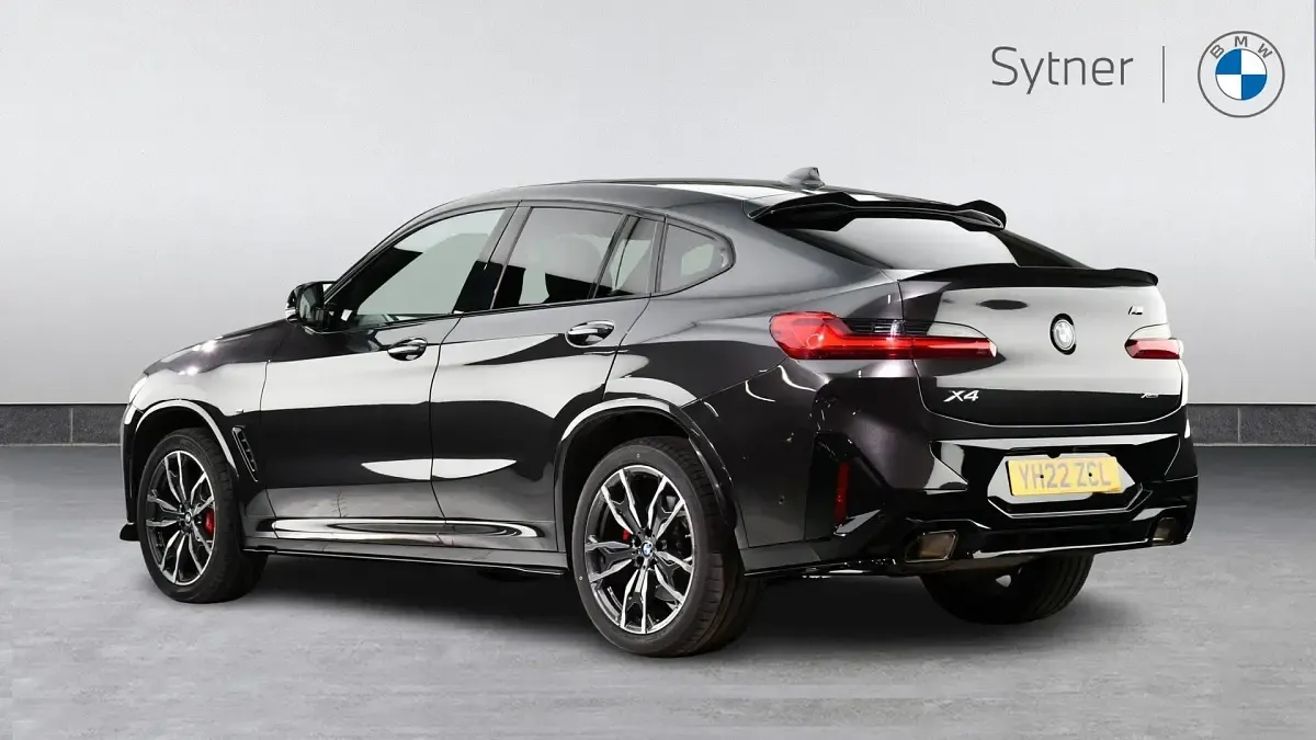 Usado BMW X4 M Sport 190 HP (139 kW) 2022 Cinzento SUV