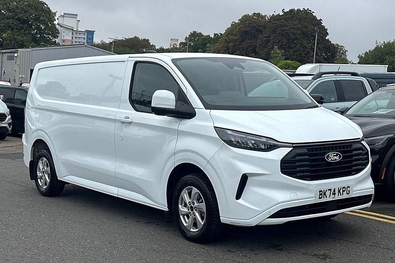 White Used 2024 Ford Transit Custom Limited Van | £26,900 (A bit pricey) - Image 1/4