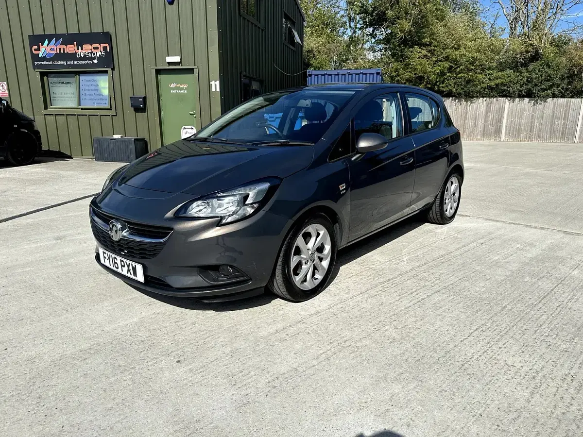 Used Vauxhall Corsa 75 HP (55 kW) 2016 Grey Hatchback