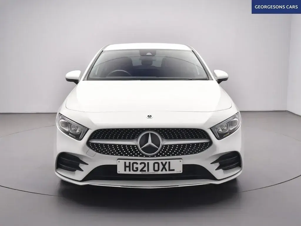 Used Mercedes A180 AMG line 2021 White Hatchback