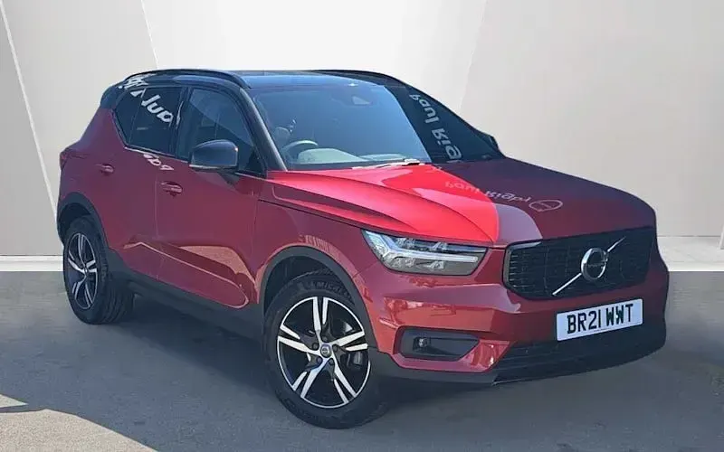 Used Volvo XC40 R-Design 163 HP (119 kW) 2021 SUV
