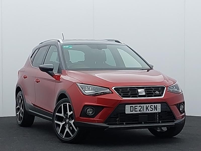 Red Used 2021 Seat Arona FR Sport SUV | £13,498 (Fair price) - Image 1/4