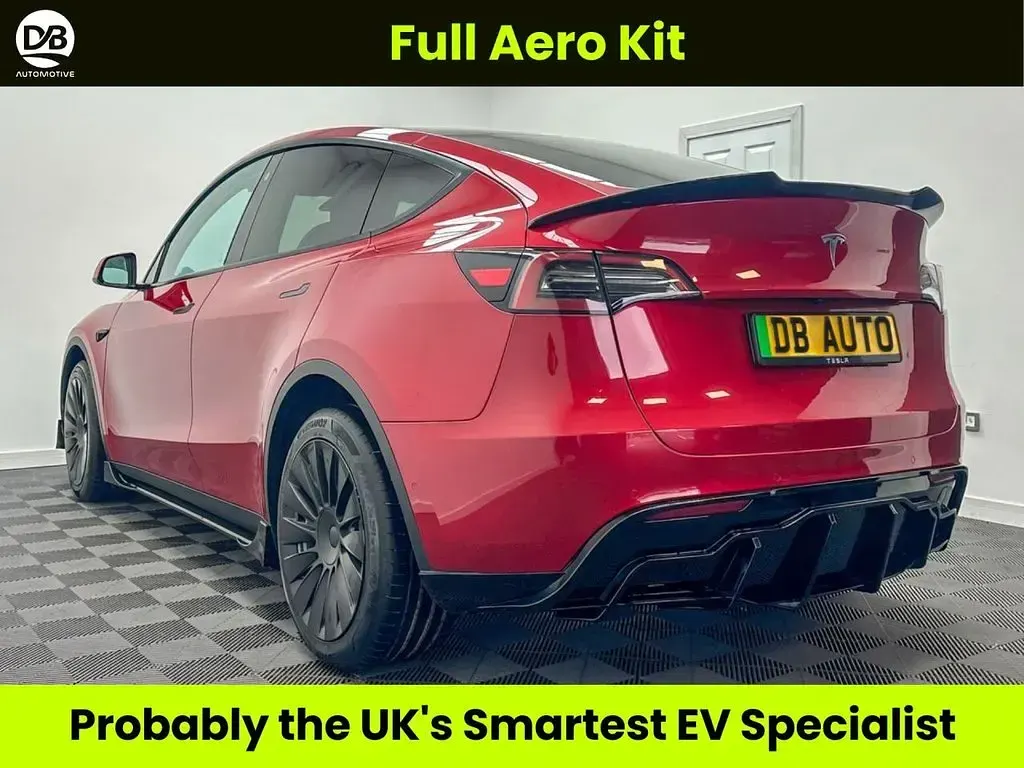 Used Tesla Model Y Long Range AWD 282 kW (384 HP) 2022 Red SUV