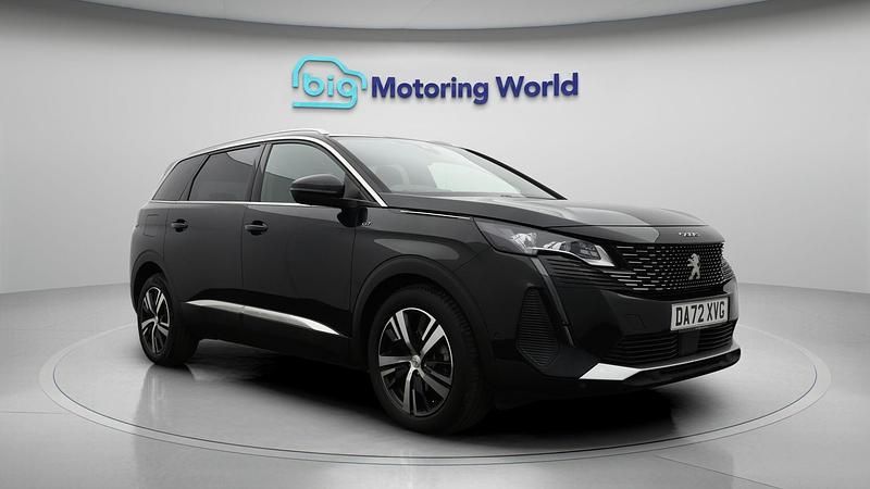 Used Peugeot 5008 GT 129 HP (94 kW) 2022 Black SUV