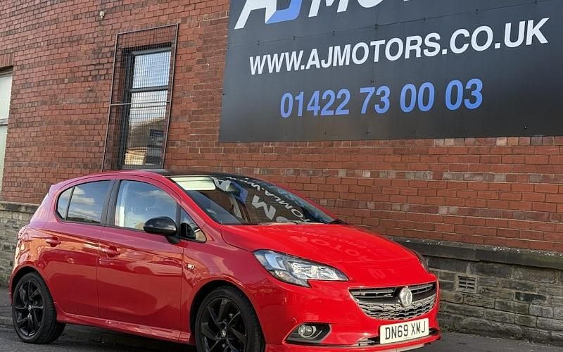 Used Vauxhall Corsa SRi 90 HP (66 kW) 2019 Red Hatchback