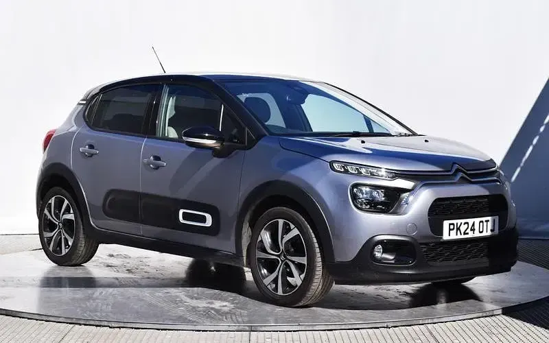 Used Citroën C3 PureTech 83 HP (61 kW) 2024 Hatchback