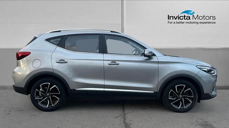Used MG ZS Exclusive 106 HP (77 kW) 2022 Silver SUV