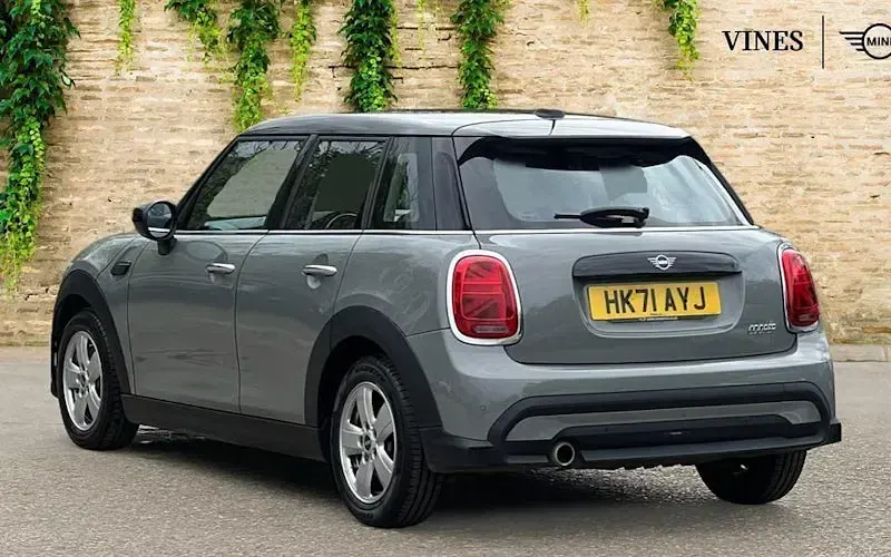 Used Mini Cooper Classic 136 HP (100 kW) 2021 Grey Hatchback
