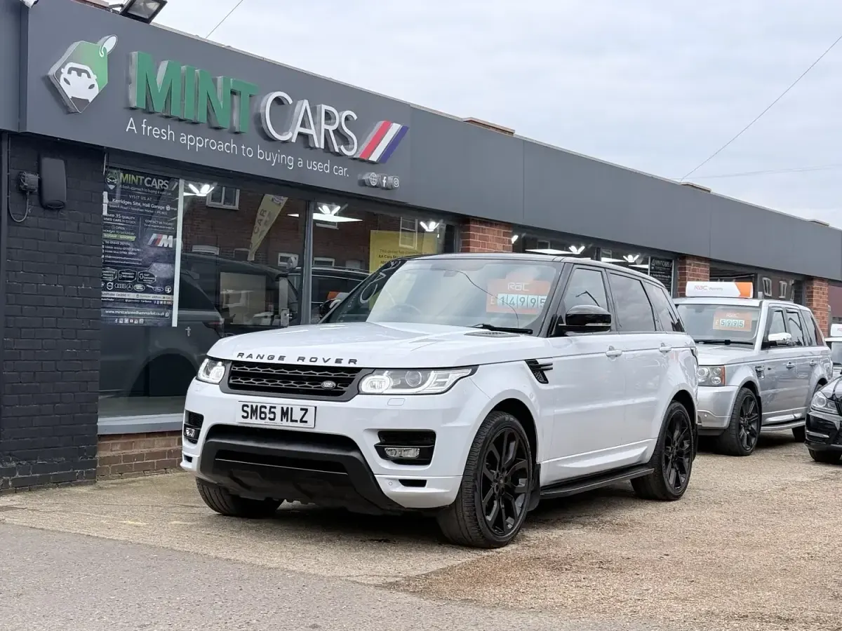 Used Land Rover Range Rover HSE Dynamic 306 HP (225 kW) 2015 White SUV