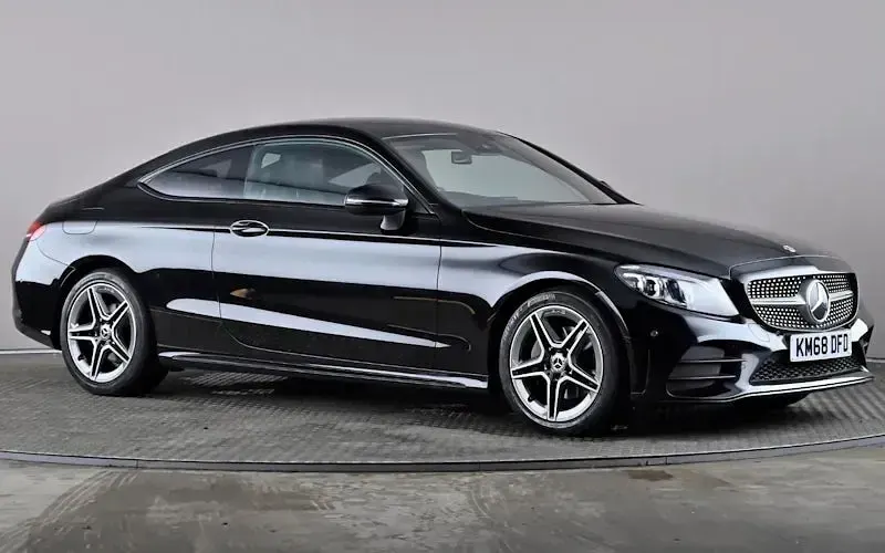 Used Mercedes C200 AMG Line Premium 184 HP (135 kW) 2020 Coupe