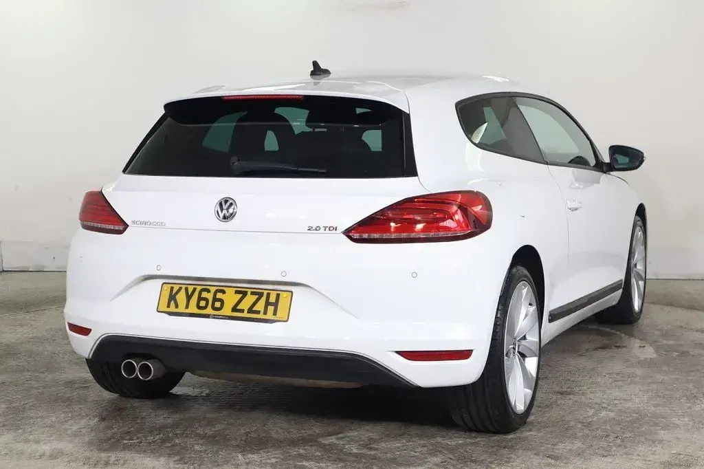 Used VW Scirocco GT 184 HP (135 kW) 2016 White Coupe