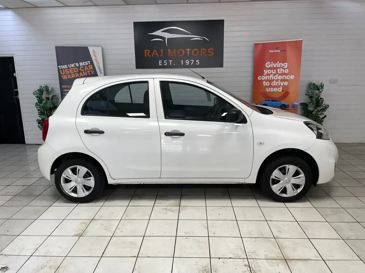 Begagnad Nissan Micra Visia 2015 Vit Halvkombi