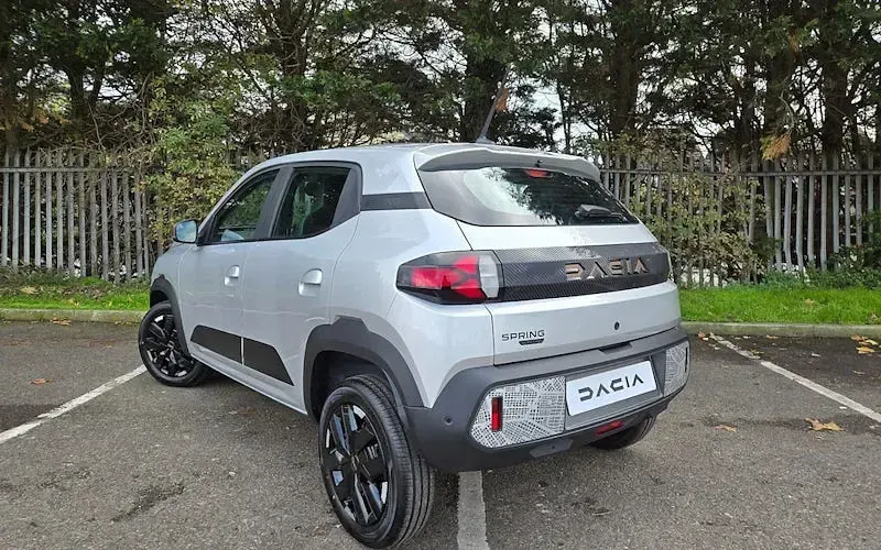 New Dacia Spring Extreme 75 kW (102 HP) 2026 Hatchback