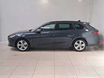Usata Seat Leon FR 130 CV (95 kW) 2022 Grigio Station wagon