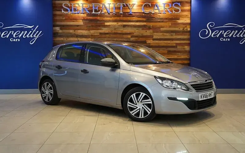 Used Peugeot 308 Access 82 HP (60 kW) 2016 Hatchback