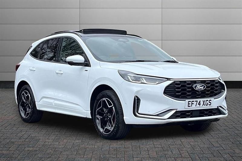 Used Ford Kuga ST-Line X 183 HP (134 kW) 2024 Frozen white SUV