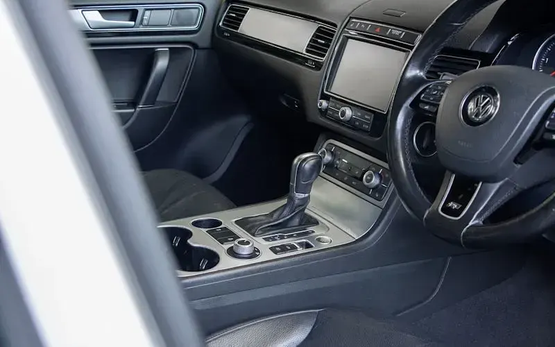Used VW Touareg R-line 262 HP (192 kW) 2017 SUV