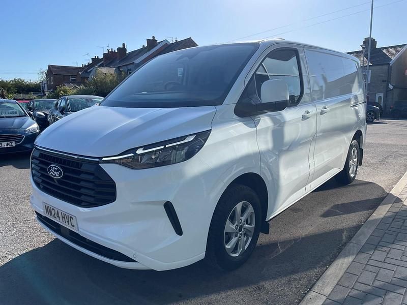 Gebraucht Ford Transit Custom Limited 136 PS (100 kW) 2024 Weiß Van