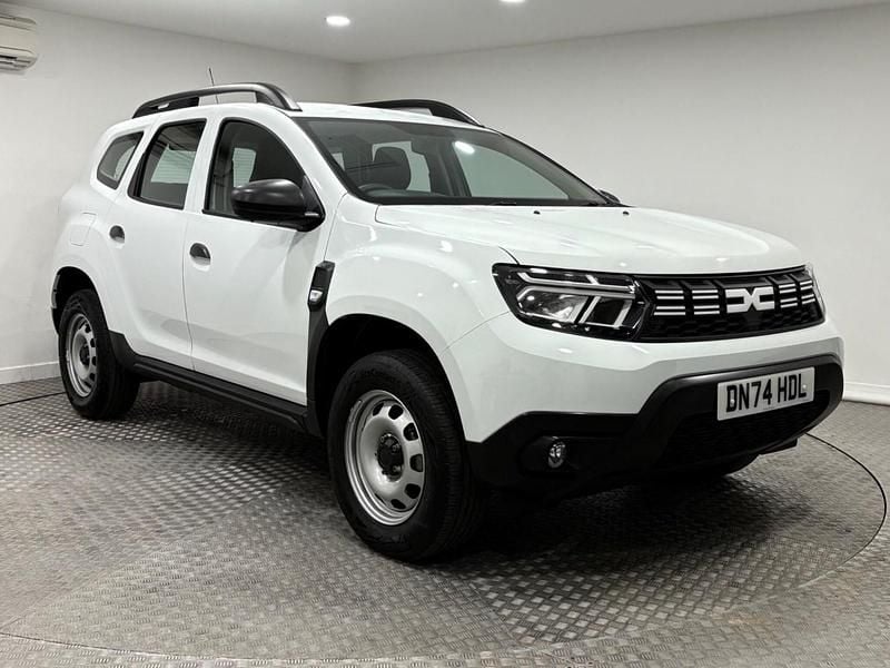 White Used 2024 Dacia Duster Essentiel Hatchback | £11,995 (Super price) - Image 1/4