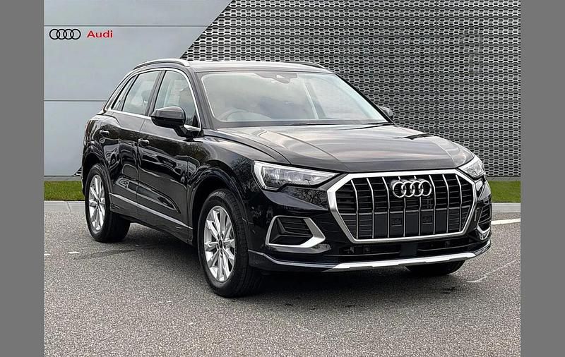 Other New 2025 Audi Q3 Sport SUV | £35,299 (Fair price) - Image 1/4