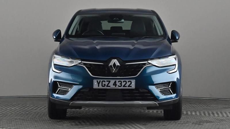 Begagnad Renault Arkana Version S 142 HK (104 kW) 2022 Blå SUV