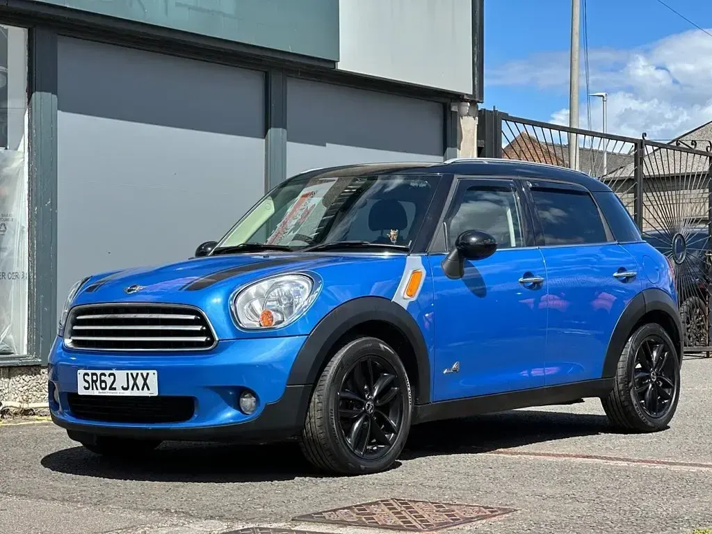 Used Mini Cooper D 112 HP (82 kW) 2012 Blue Hatchback