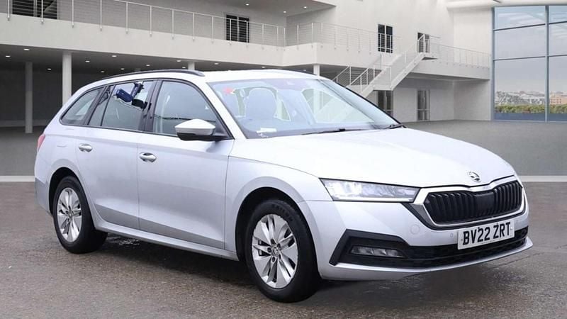 Silver Used 2022 Skoda Octavia SE Technology Estate | £10,167 (Super price) - Image 1/4