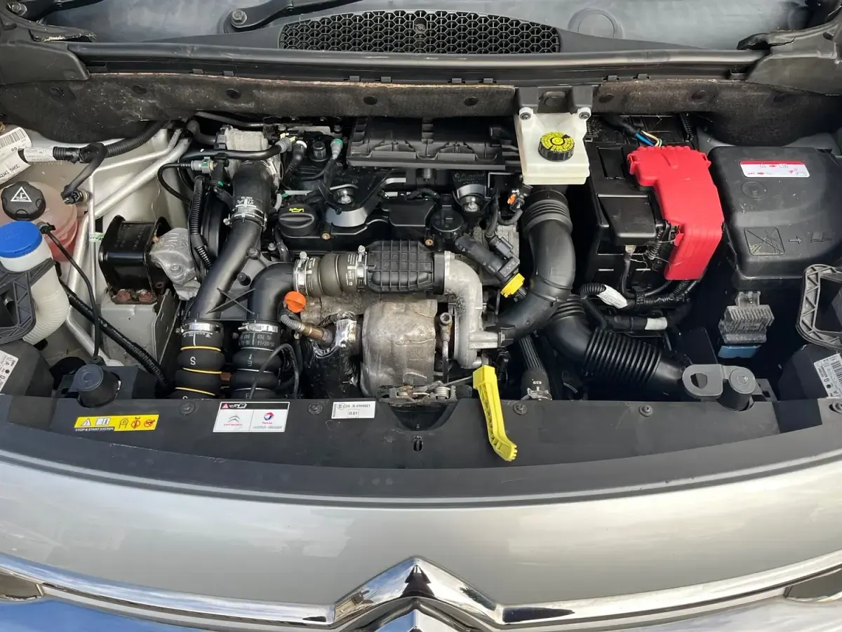 Usado Citroën Berlingo 90 HP (66 kW) 2015 Prateado Monovolume