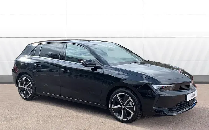 Used Vauxhall Astra 131 HP (96 kW) 2025 Hatchback