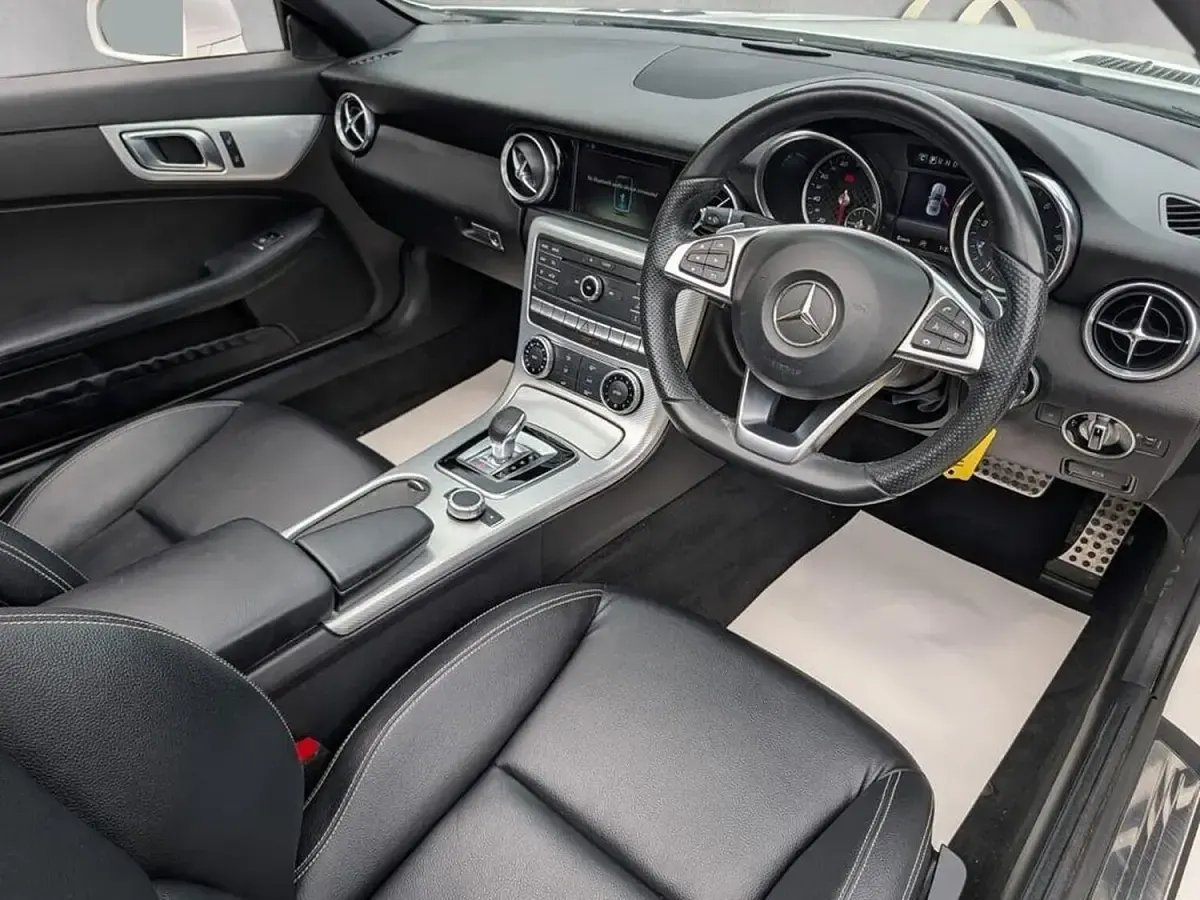 Used Mercedes SLC200 AMG line 2017 White Cabriolet