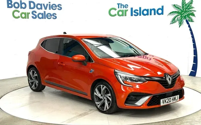 Used Renault Clio Bose Edition 101 HP (74 kW) 2020 Hatchback