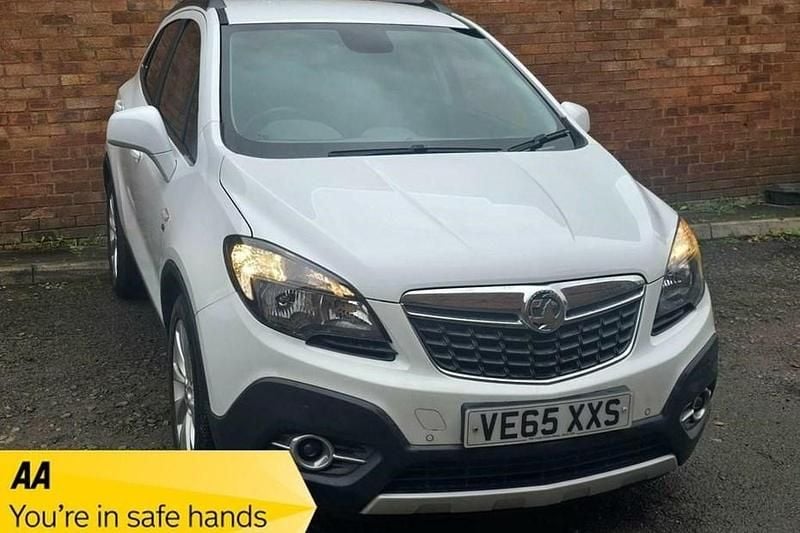Used Vauxhall Mokka 140 HP (102 kW) 2015 White SUV