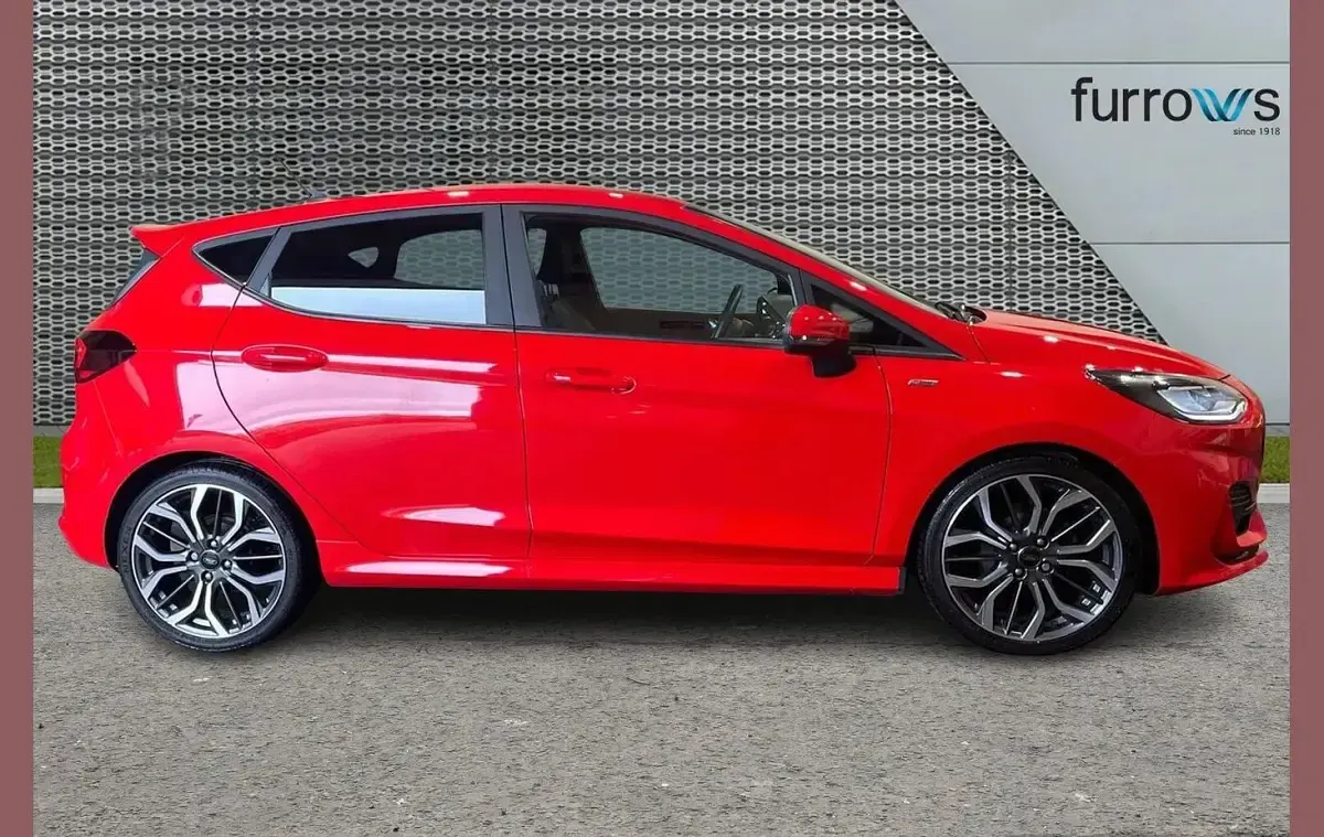 Used Ford Fiesta ST-Line X 99 HP (72 kW) 2023 Red Hatchback