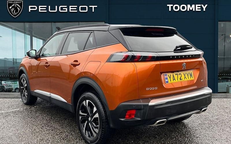 Used Peugeot 2008 GT 131 HP (96 kW) 2023 Orange SUV