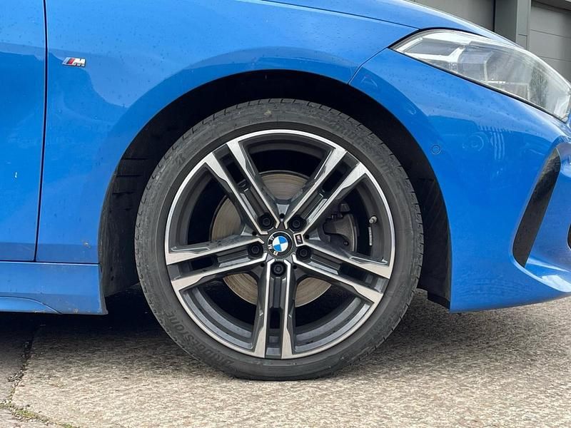 Used BMW 118 M Sport 136 HP (100 kW) 2024 Blue Hatchback