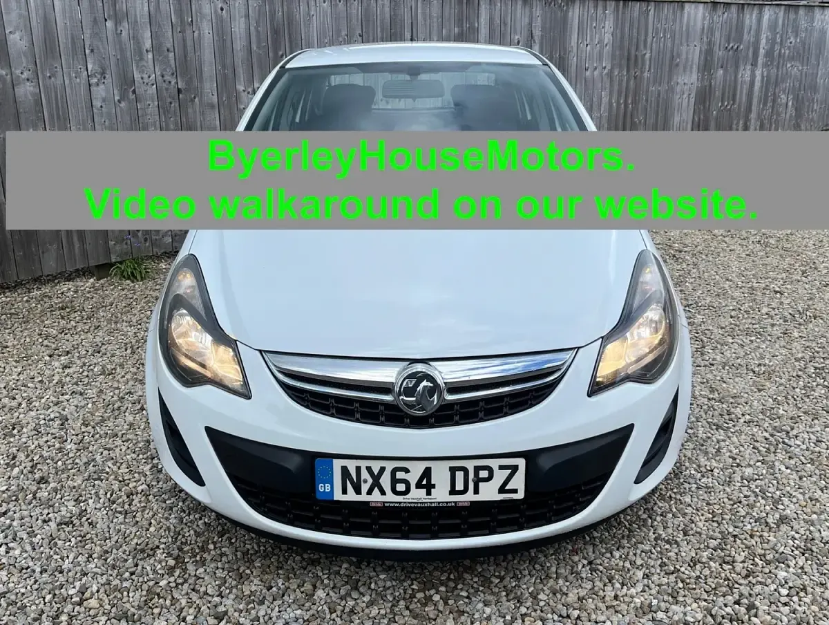 Used Vauxhall Corsa Edition 2015 White Hatchback