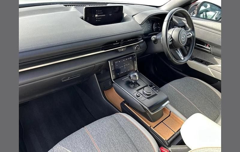 Used Mazda MX30 Makoto 106 kW (145 HP) 2023 White SUV