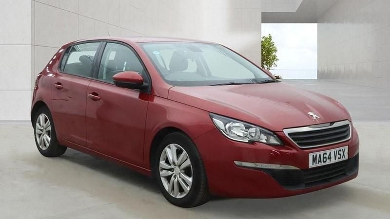 Used Peugeot 308 Active 100 HP (73 kW) 2014 Red Hatchback