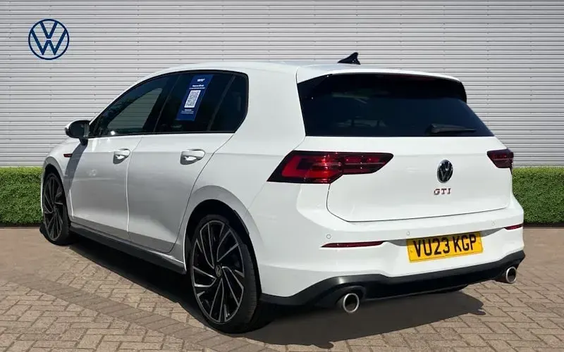 Used VW Golf VIII GTI 245 HP (180 kW) 2023 White Hatchback