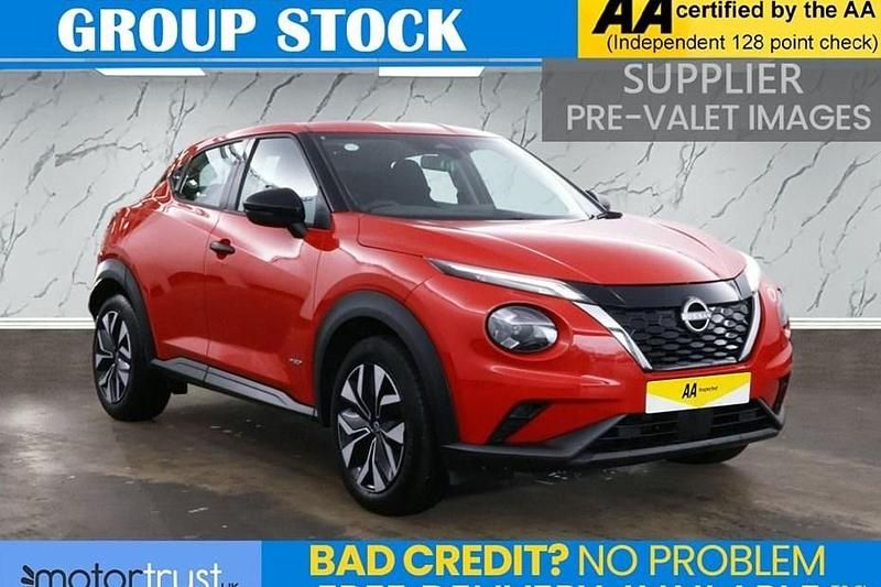 Used Nissan Juke Acenta Premium 143 HP (105 kW) 2024 Red SUV