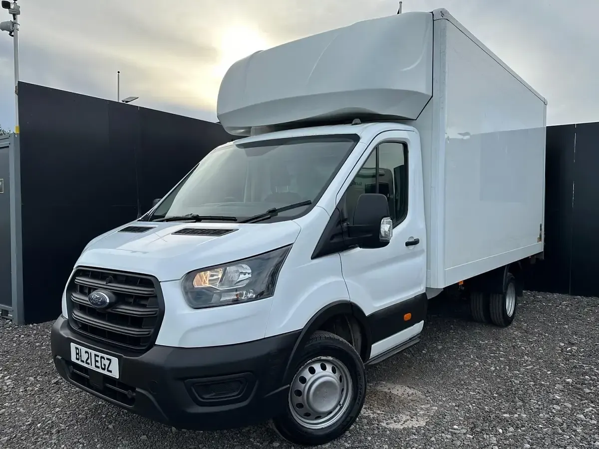 Used Ford Transit S 130 HP (95 kW) 2021 White Cabriolet