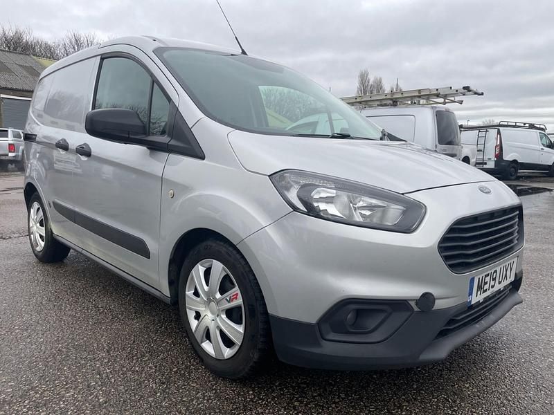 Used Ford Transit Trend 100 HP (73 kW) 2019 Silver Van