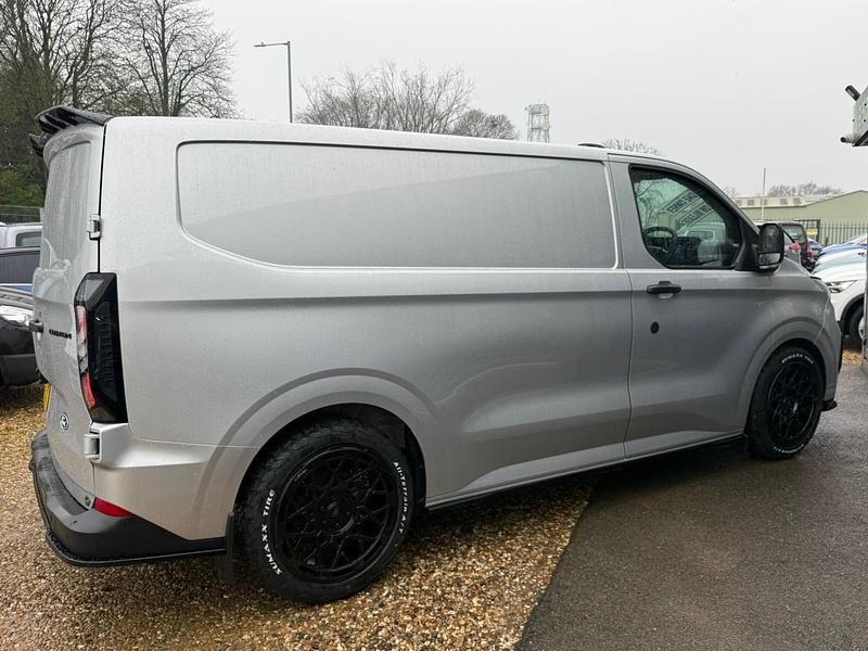 Usado Ford Transit Custom Trend 110 HP (80 kW) 2024 Prateado Van
