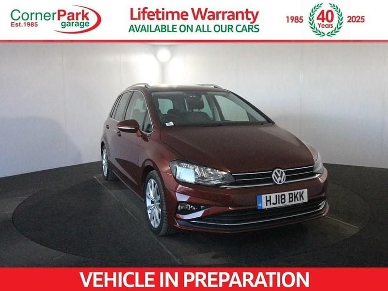 Used VW Golf Sportsvan GT 150 HP (110 kW) 2018 Red MPV