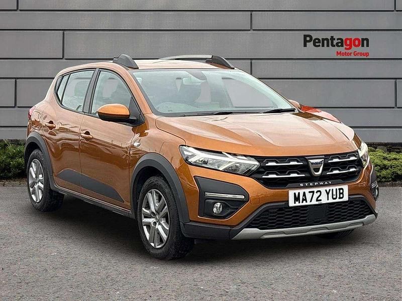 Orange Used 2022 Dacia Sandero Comfort Hatchback | £11,650 (Fair price) - Image 1/4