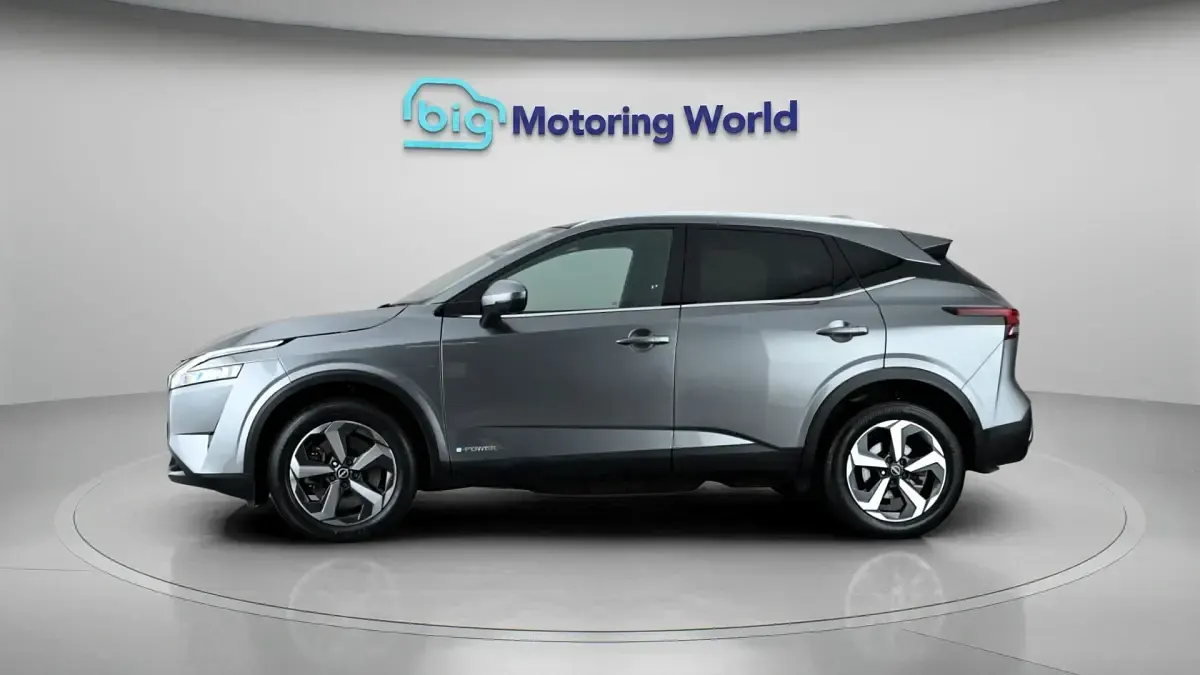 Used Nissan Qashqai N-Connecta 190 HP (139 kW) 2023 Grey SUV