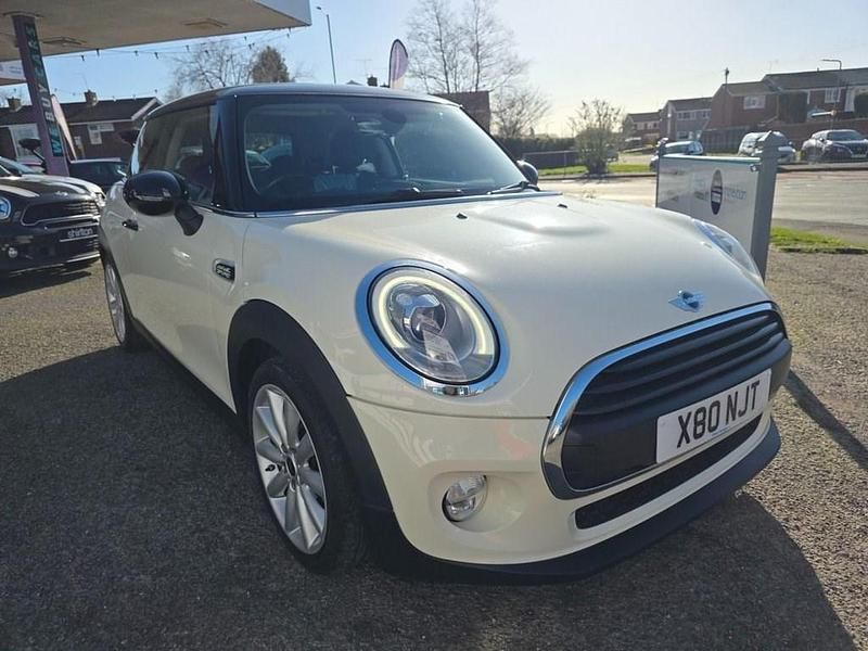 Used Mini Cooper D Hatch 116 HP (85 kW) 2016 White Hatchback
