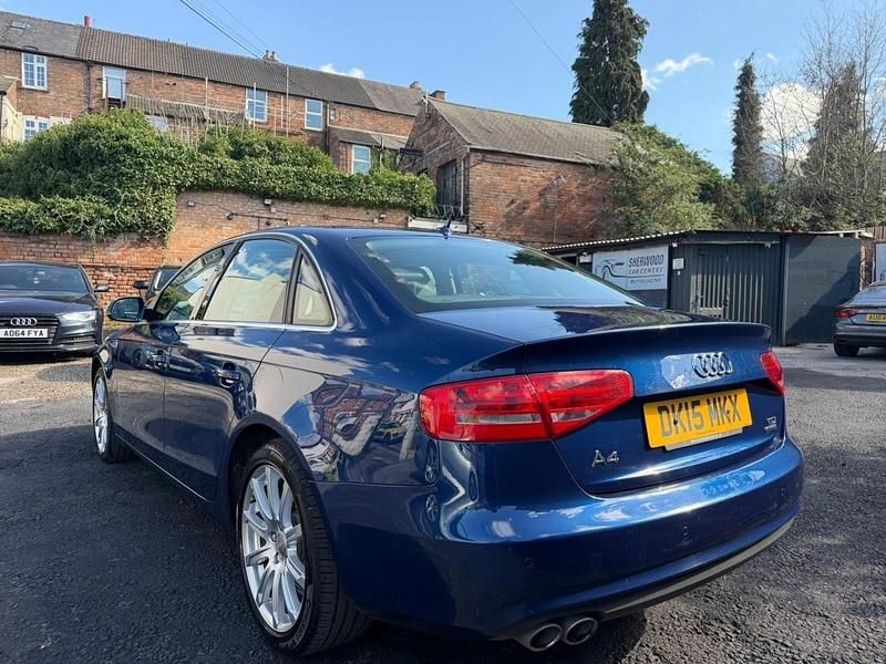 Used Audi A4 177 HP (130 kW) 2015 Blue Sedan